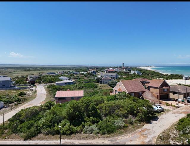 816M² VACANT LAND FOR SALE IN PARADISE BEACH